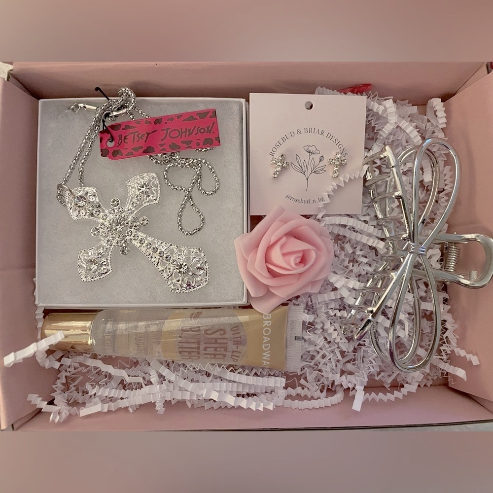 20. Betsey Johnson Silver Cross themed gift box